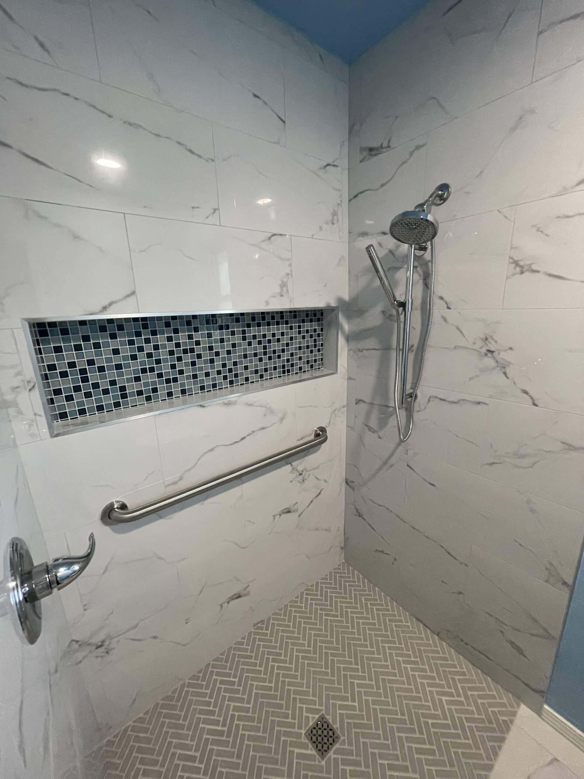 Bathroom 05