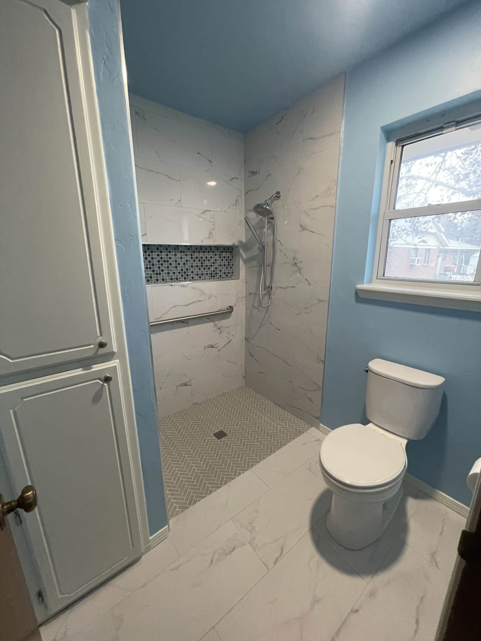 Bathroom 06